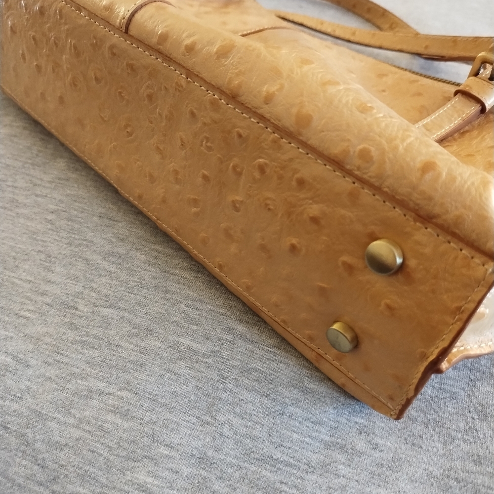 HOBO International Angelica Shoulder Bag Beige Leather Embossed Ostrich Design - Picture 13 of 16